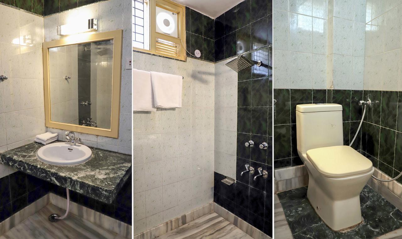 Oyo 22075 Hotel Bali Palace Катра Екстер'єр фото