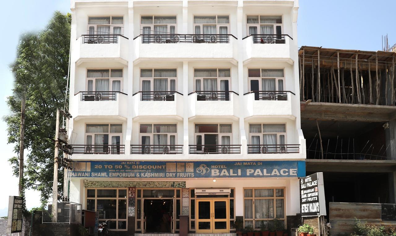 Oyo 22075 Hotel Bali Palace Катра Екстер'єр фото